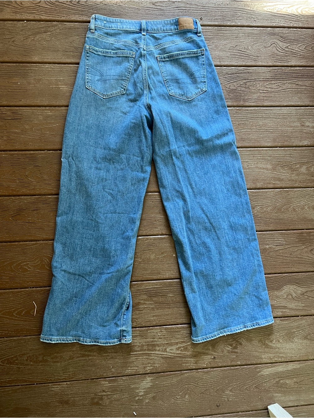 American Eagle Outfitters Women’s Dreamy Drape High Waisted jeans size 4 - Picture 4 of 6